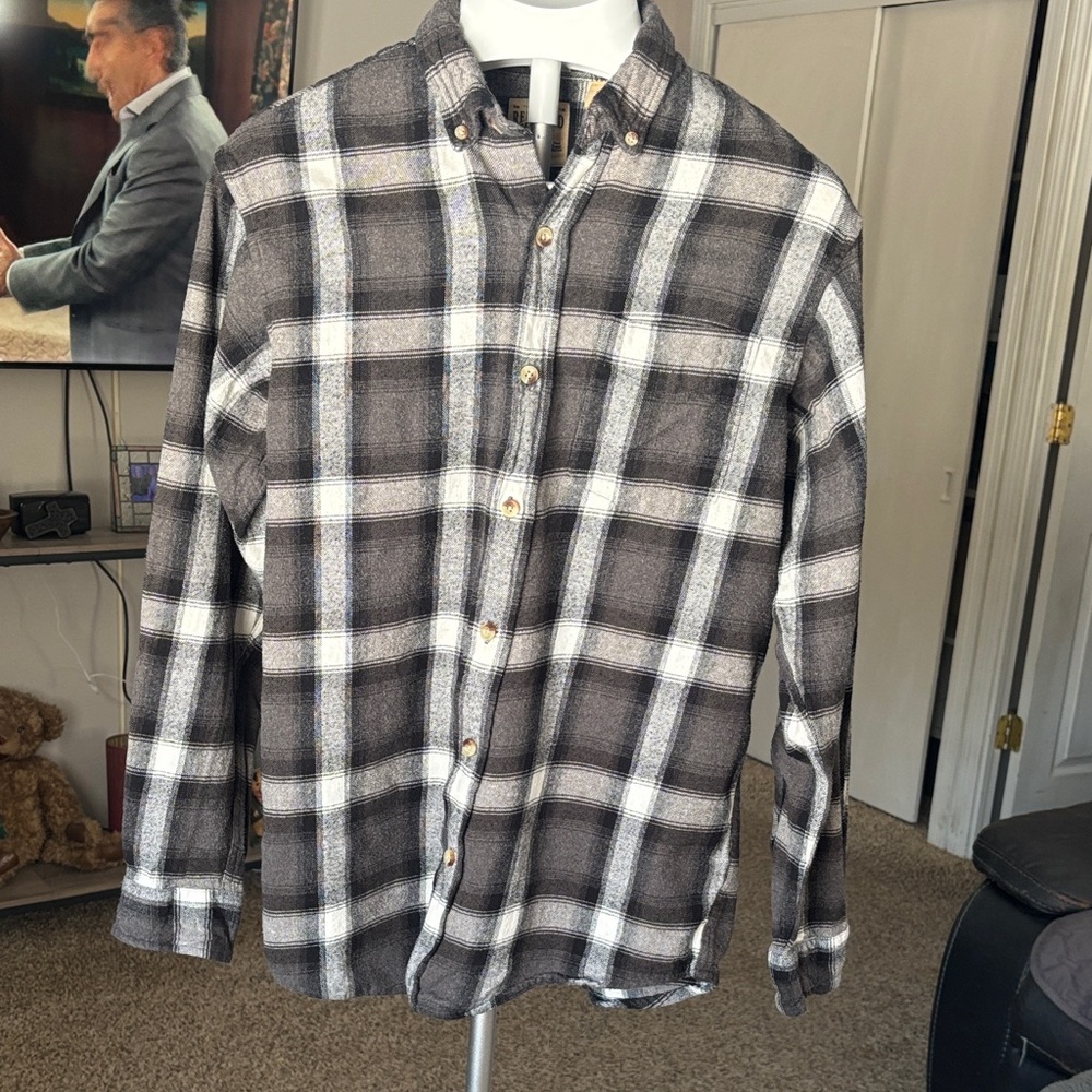 Red Head Plaid Button-Up Shirt Sz M
